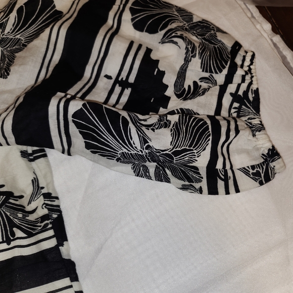 Blause  black and white Express - Picture 6 of 9